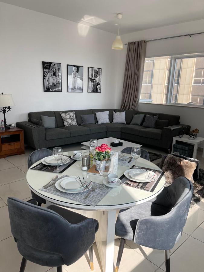 Bright Luxury 2Br Aprt Dubai Marina With Balcony Lägenhet Exteriör bild