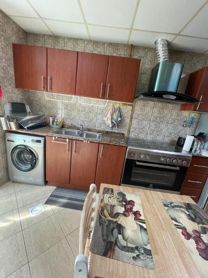 Bright Luxury 2Br Aprt Dubai Marina With Balcony Lägenhet Exteriör bild
