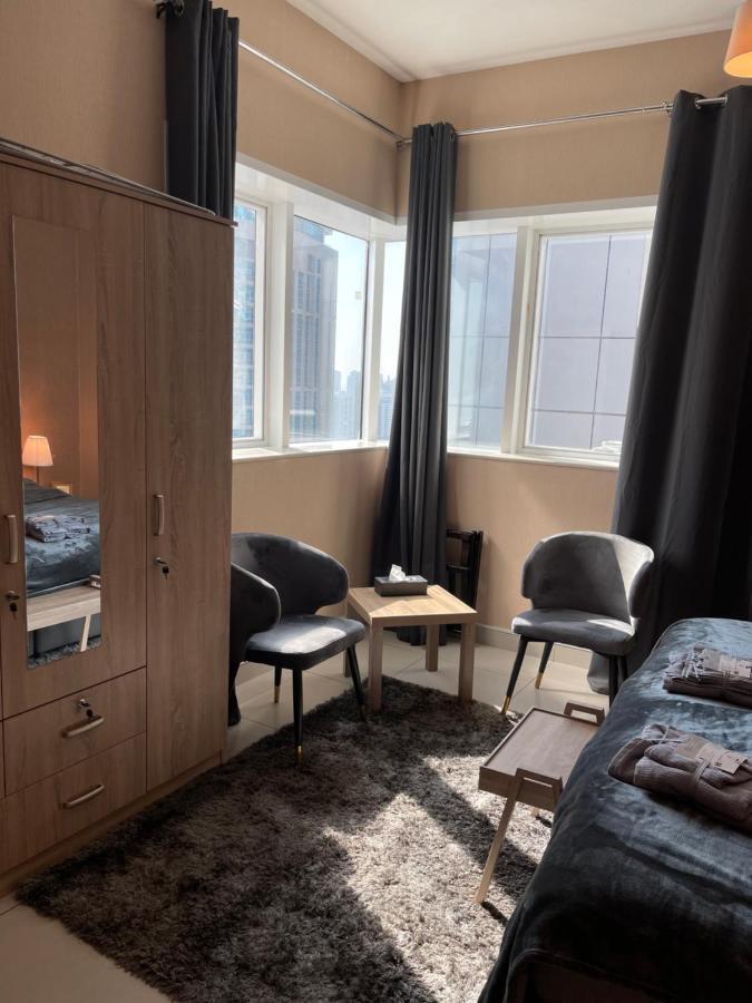 Bright Luxury 2Br Aprt Dubai Marina With Balcony Lägenhet Exteriör bild