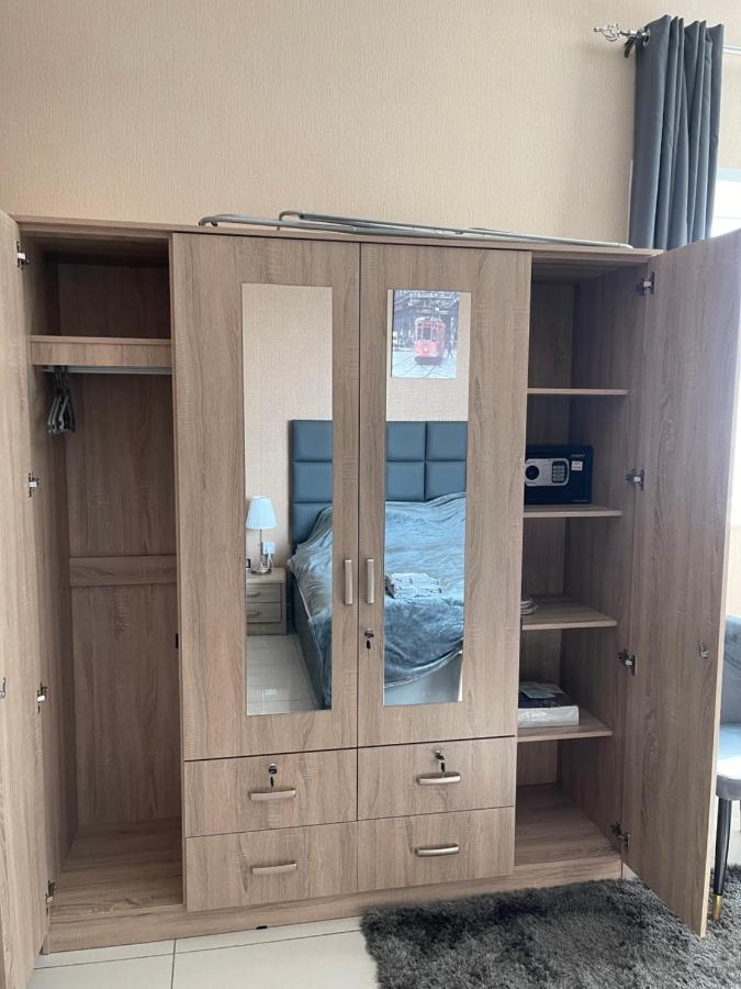 Bright Luxury 2Br Aprt Dubai Marina With Balcony Lägenhet Exteriör bild
