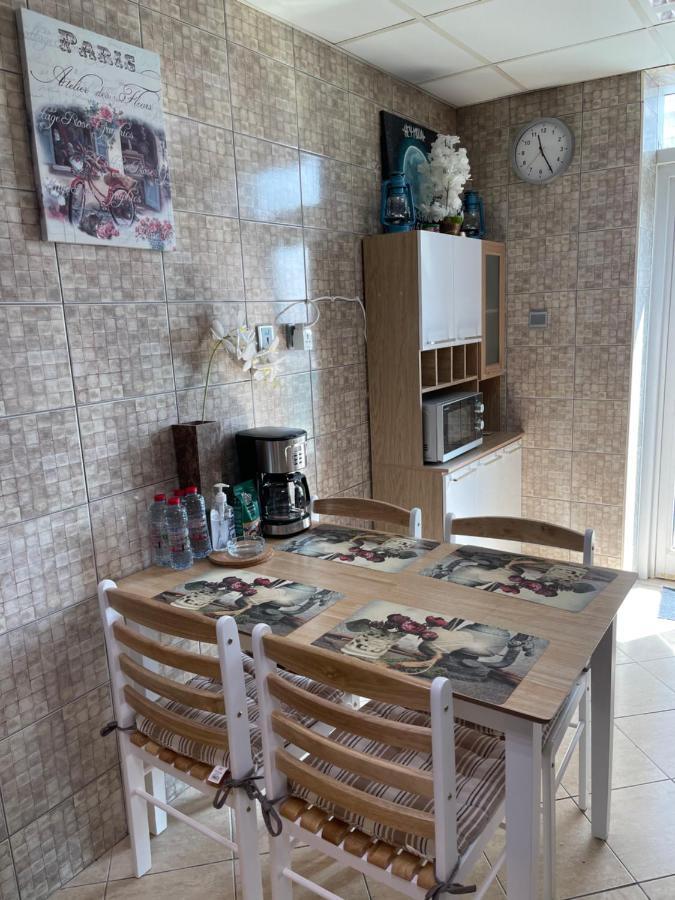 Bright Luxury 2Br Aprt Dubai Marina With Balcony Lägenhet Exteriör bild