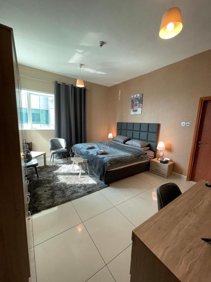 Bright Luxury 2Br Aprt Dubai Marina With Balcony Lägenhet Exteriör bild