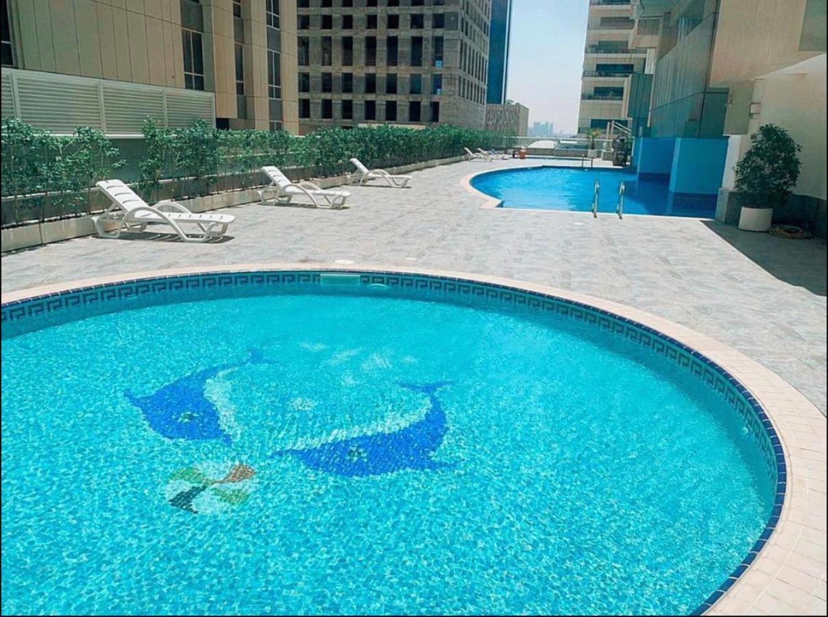 Bright Luxury 2Br Aprt Dubai Marina With Balcony Lägenhet Exteriör bild